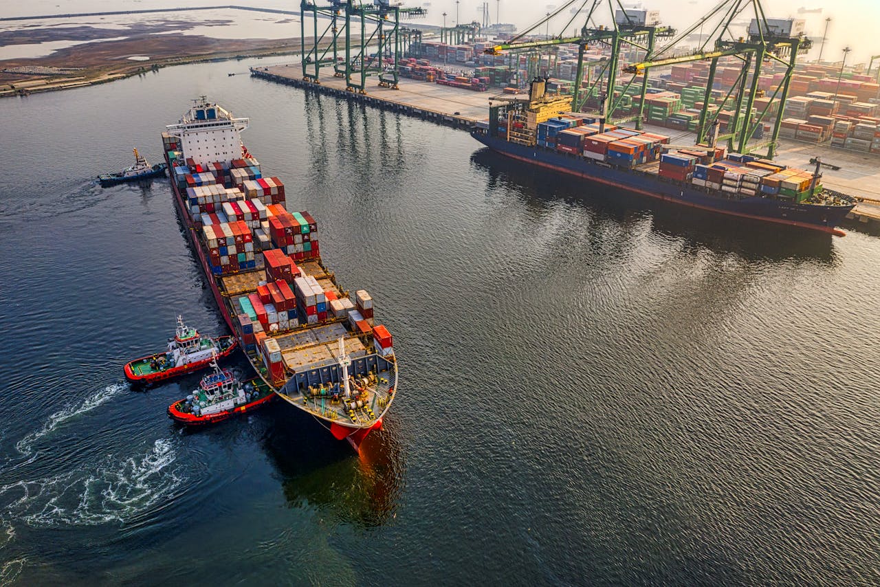 Vessel and Cargo Consignement